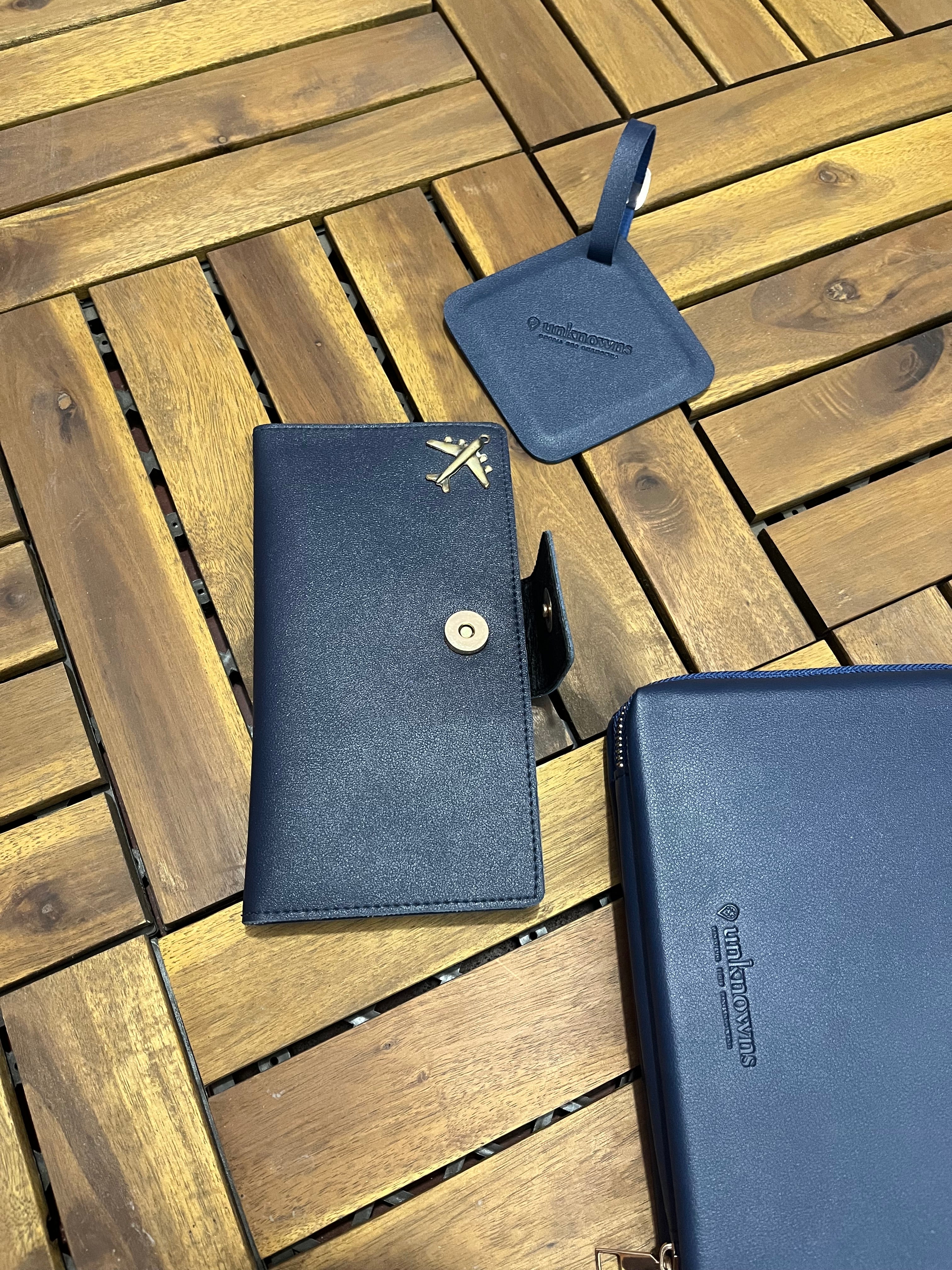 The Sovereign Travel Set